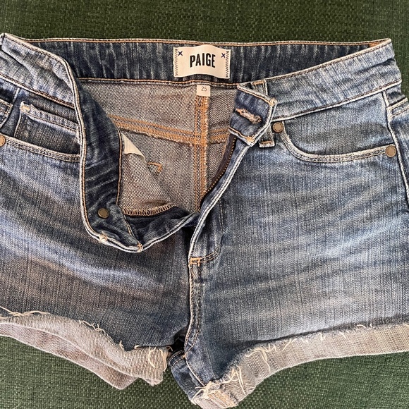 Paige Denim Women’s Jimmy Jimmy Short - Picture 3 of 5